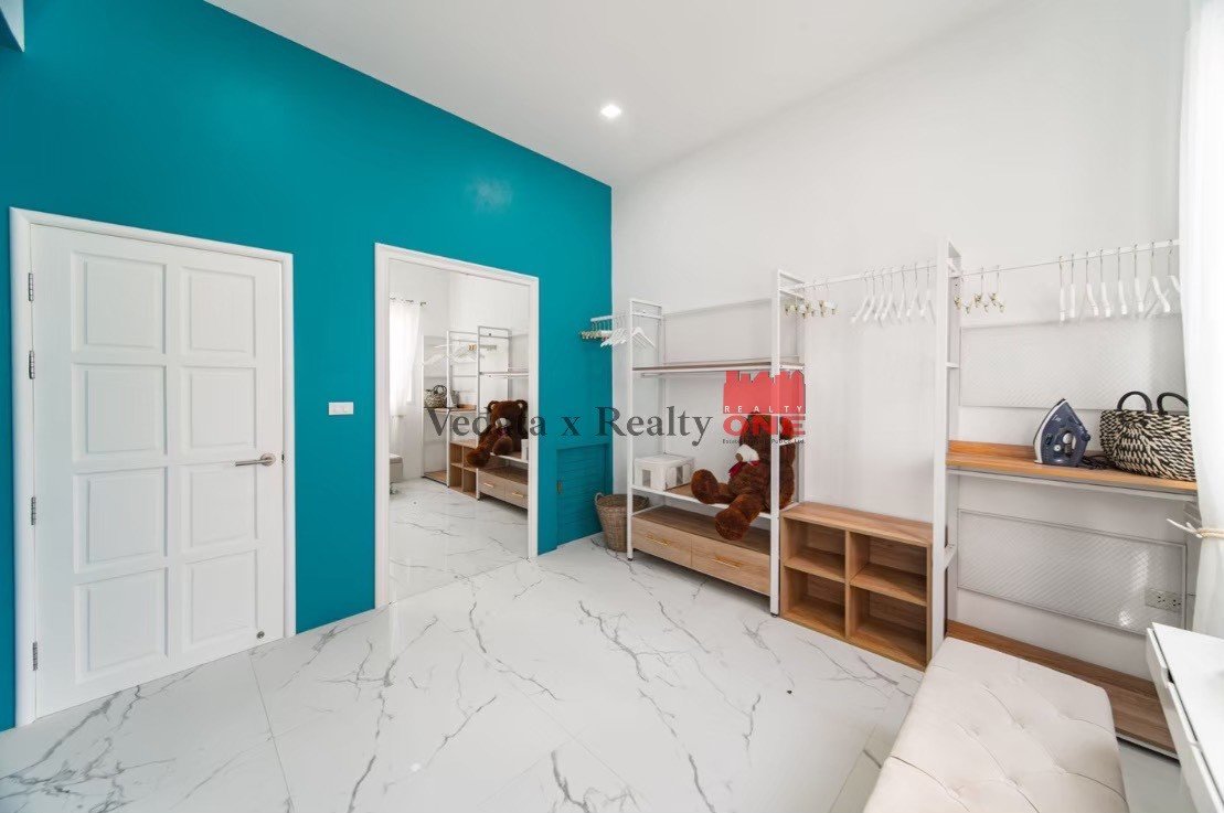 Modern Private Pool Villa For Sale