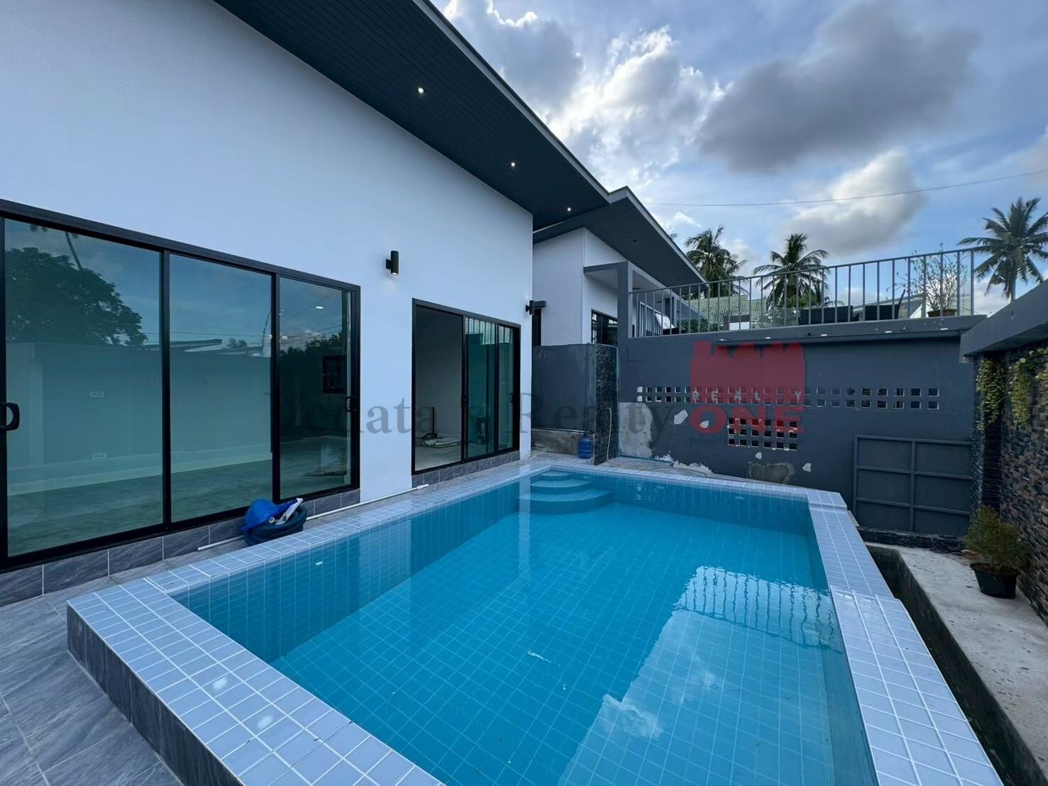Mountain View Pool Villa for Sale – Maenam Koh Samui