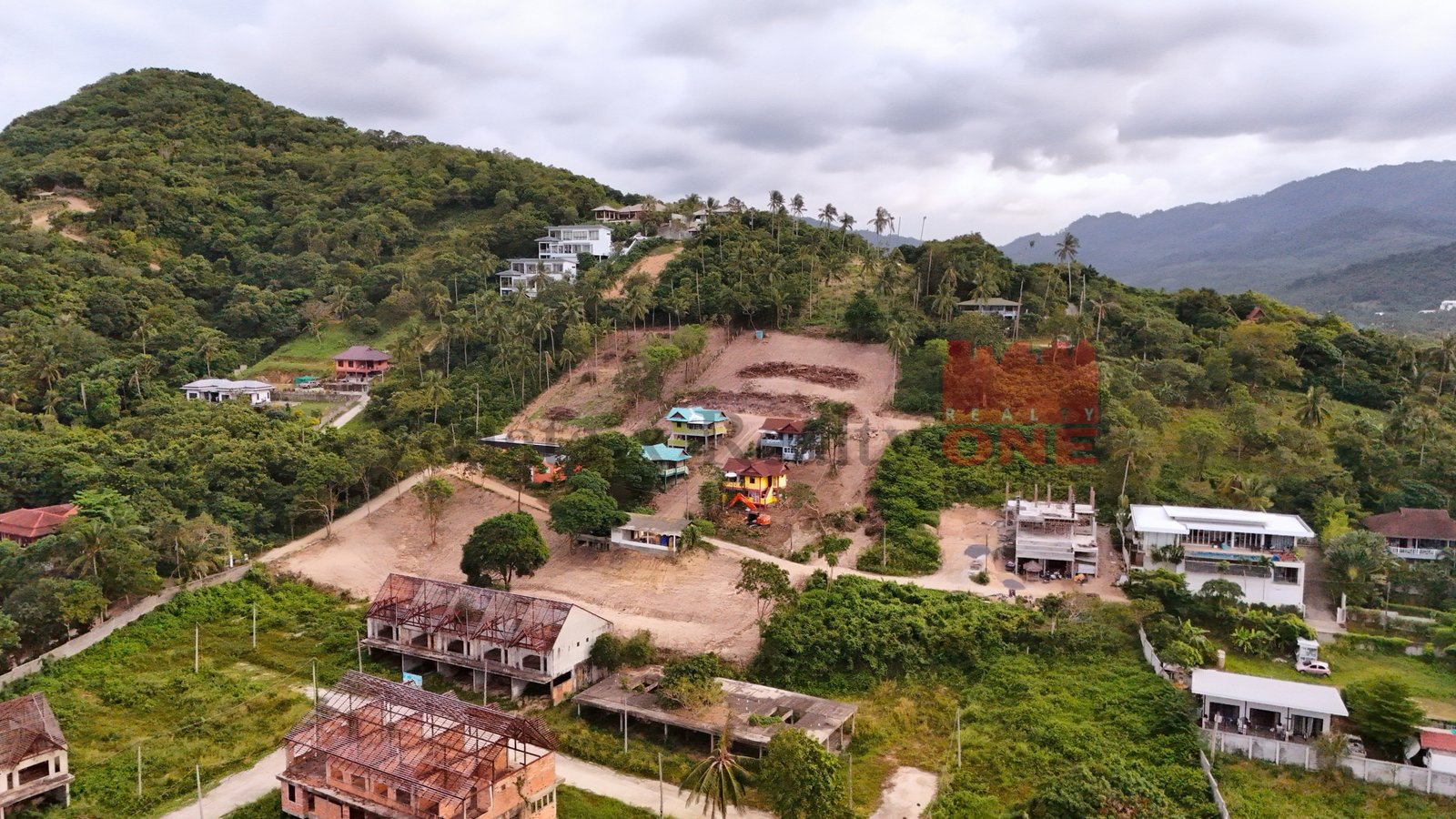 Seaview Land For Sale - Prime Location