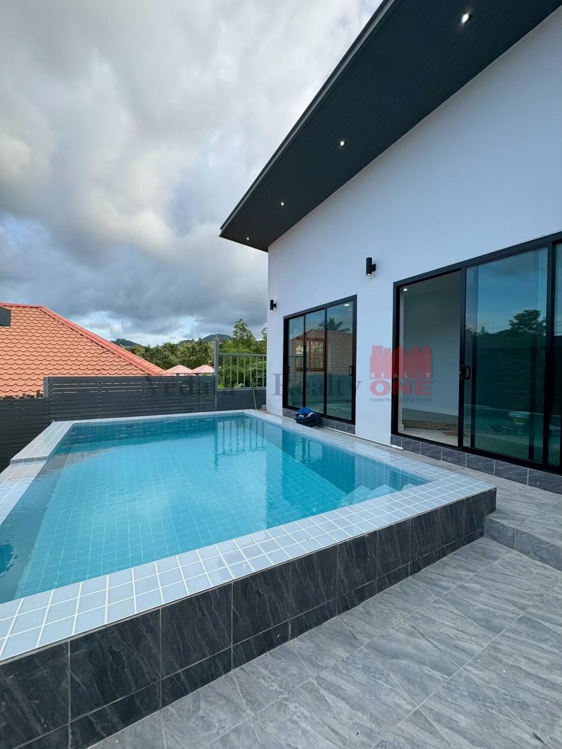 Mountain View Pool Villa for Sale – Maenam Koh Samui